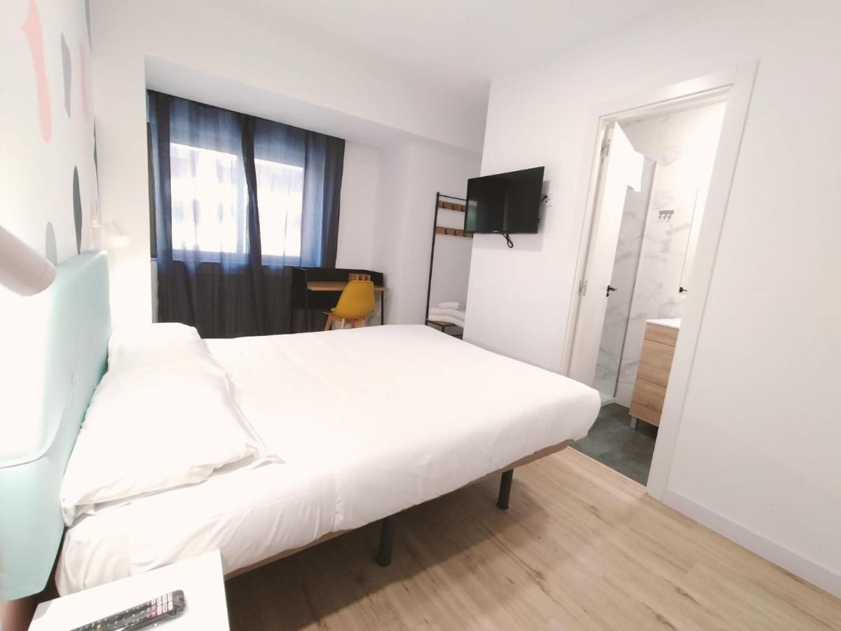 Hostal Carmen By Gaiarooms Salamanca Luaran gambar